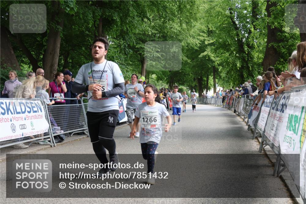 17.05.2025 - Störlauf Strokosch-Dieckow http://msf.ph/oto/7851432 17.05.2025 14:57:40 Ziel 5, 1016, 1266, 1139 meine-sportfotos.de