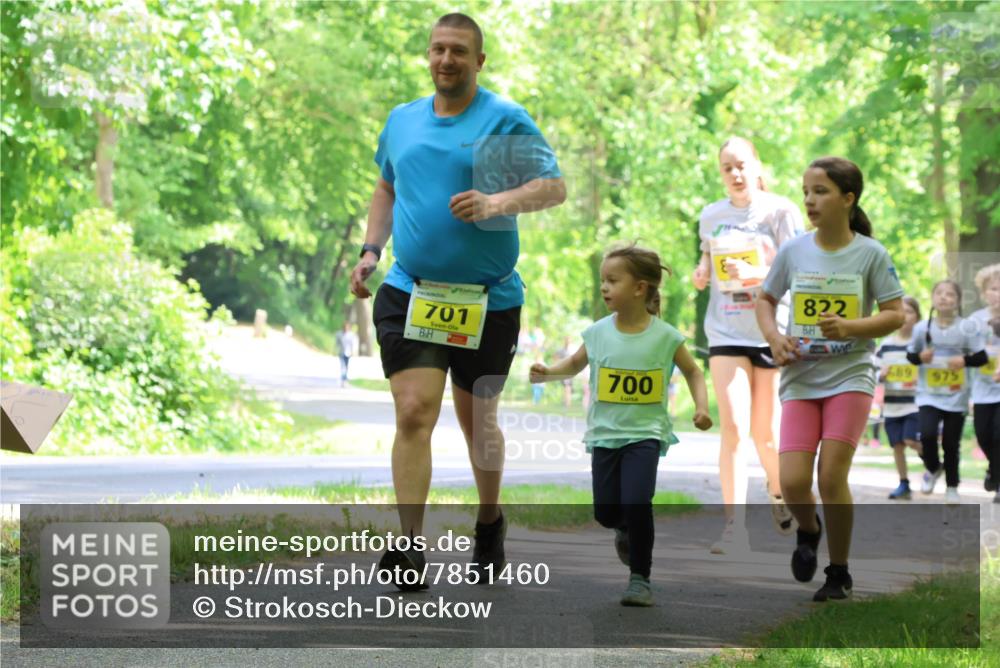 17.05.2025 - Störlauf Strokosch-Dieckow http://msf.ph/oto/7851460 17.05.2025 14:12:55 Laufen 701, 700, 822, 689, 975 meine-sportfotos.de