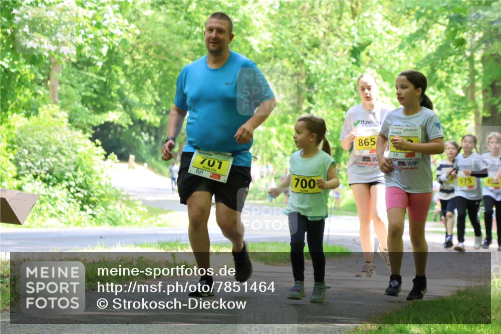 17.05.2025 - Störlauf Strokosch-Dieckow http://msf.ph/oto/7851464 17.05.2025 14:12:55 Laufen 701, 700, 865, 975 meine-sportfotos.de