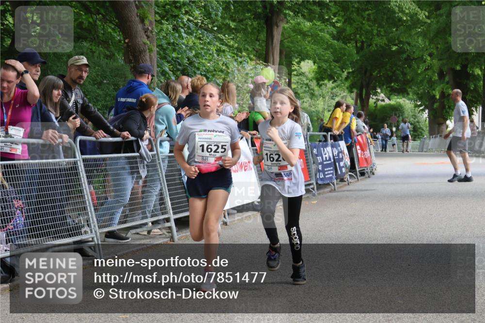 17.05.2025 - Störlauf Strokosch-Dieckow http://msf.ph/oto/7851477 17.05.2025 14:58:15 Ziel 1625, 202, 162 meine-sportfotos.de