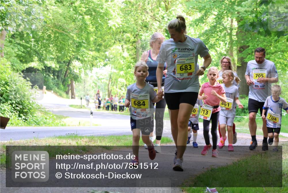 17.05.2025 - Störlauf Strokosch-Dieckow http://msf.ph/oto/7851512 17.05.2025 14:13:25 Laufen 684, 683, 70, 713, 861, 705, 704 meine-sportfotos.de