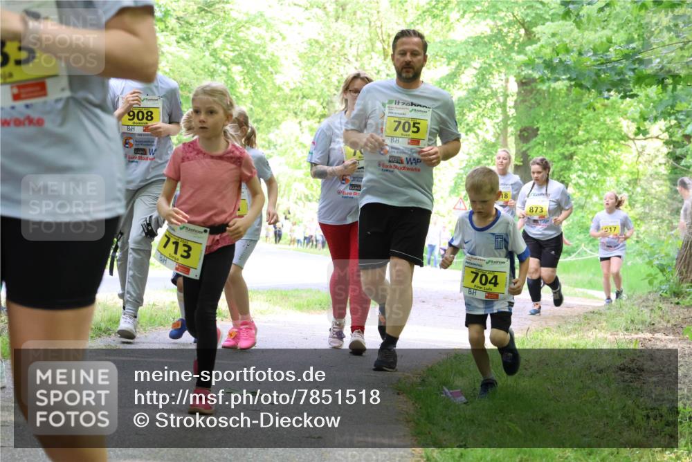 17.05.2025 - Störlauf Strokosch-Dieckow http://msf.ph/oto/7851518 17.05.2025 14:13:30 Laufen 35, 908, 2025, 713, 705, 18, 873, 17, 704 meine-sportfotos.de