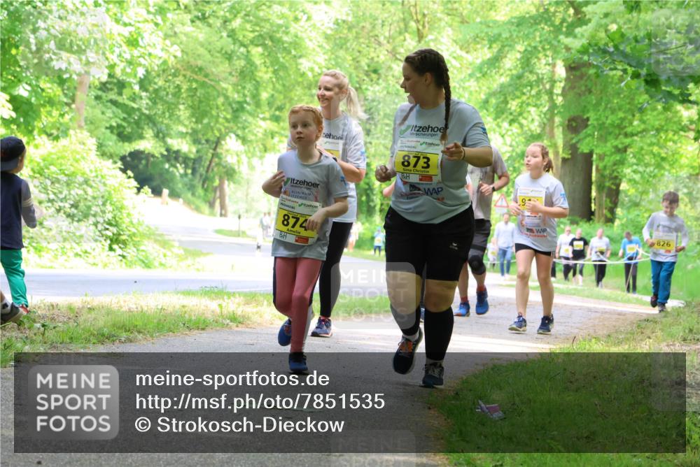 17.05.2025 - Störlauf Strokosch-Dieckow http://msf.ph/oto/7851535 17.05.2025 14:13:35 Laufen 873, 874, 40, 826 meine-sportfotos.de