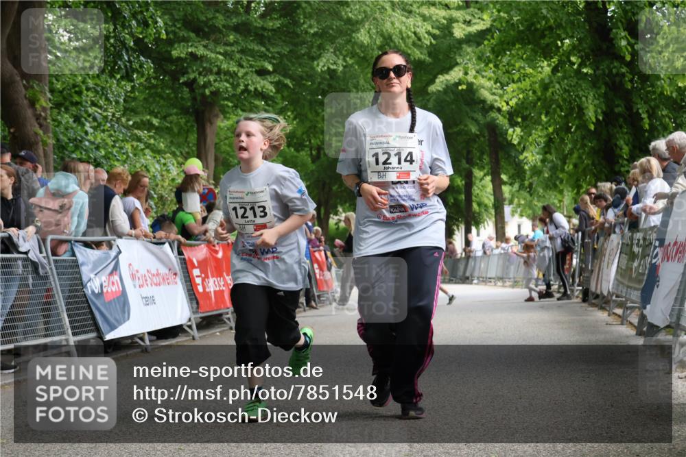17.05.2025 - Störlauf Strokosch-Dieckow http://msf.ph/oto/7851548 17.05.2025 15:00:59 Ziel 1213, 2025, 1214 meine-sportfotos.de