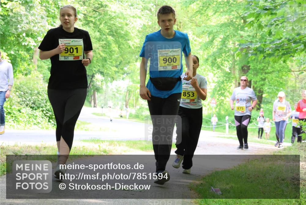 17.05.2025 - Störlauf Strokosch-Dieckow http://msf.ph/oto/7851594 17.05.2025 14:14:07 Laufen 901, 2025, 900, 853, 875, 706 meine-sportfotos.de