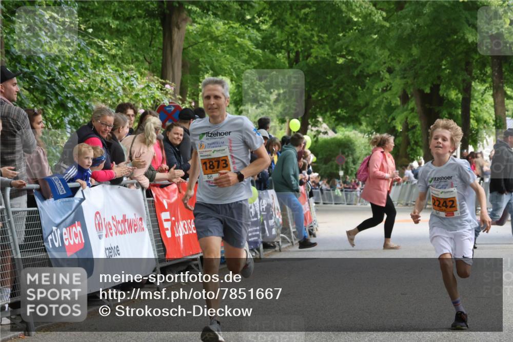 17.05.2025 - Störlauf Strokosch-Dieckow http://msf.ph/oto/7851667 17.05.2025 15:21:46 Ziel 1873, 2242 meine-sportfotos.de