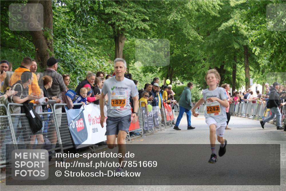 17.05.2025 - Störlauf Strokosch-Dieckow http://msf.ph/oto/7851669 17.05.2025 15:21:46 Ziel 1873, 2242 meine-sportfotos.de