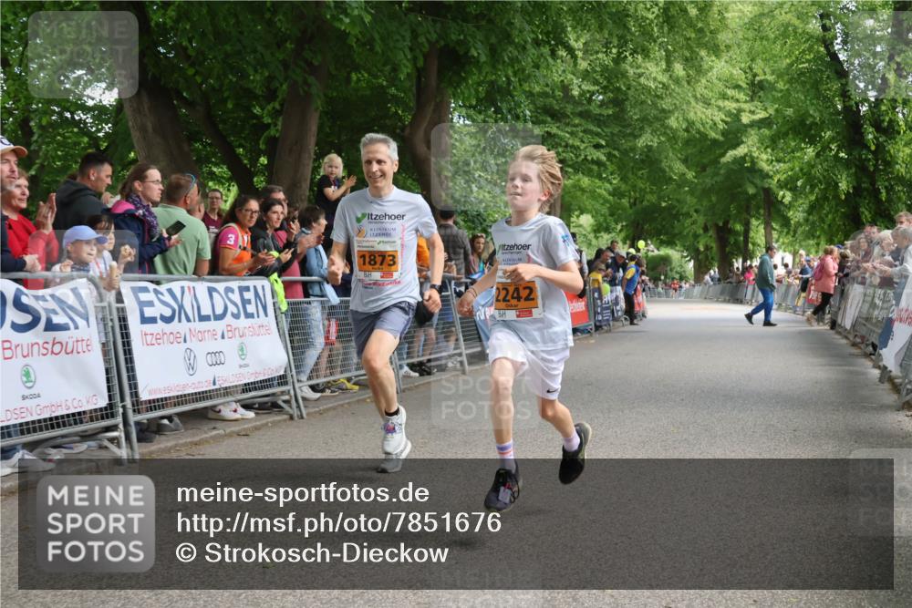 17.05.2025 - Störlauf Strokosch-Dieckow http://msf.ph/oto/7851676 17.05.2025 15:21:47 Ziel 1873, 2242 meine-sportfotos.de