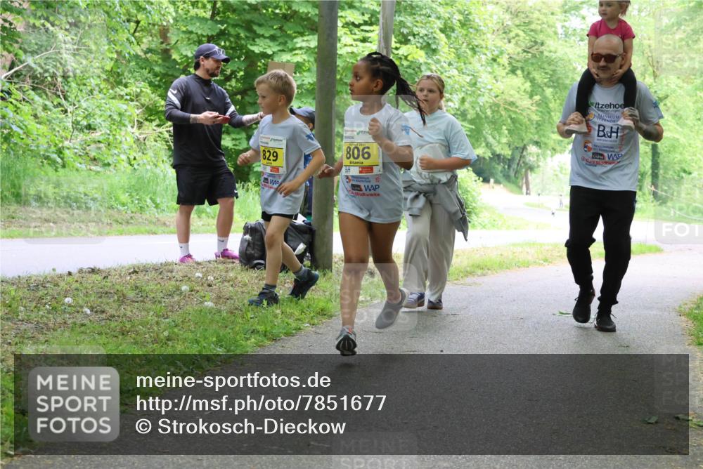17.05.2025 - Störlauf Strokosch-Dieckow http://msf.ph/oto/7851677 17.05.2025 14:14:46 Laufen 829, 806 meine-sportfotos.de