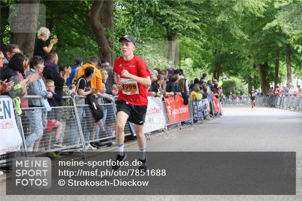 17.05.2025 - Störlauf Strokosch-Dieckow http://msf.ph/oto/7851688 17.05.2025 15:22:10 Ziel 1999 meine-sportfotos.de