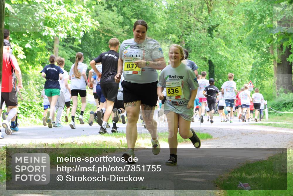 17.05.2025 - Störlauf Strokosch-Dieckow http://msf.ph/oto/7851755 17.05.2025 14:16:54 Laufen 837, 836 meine-sportfotos.de