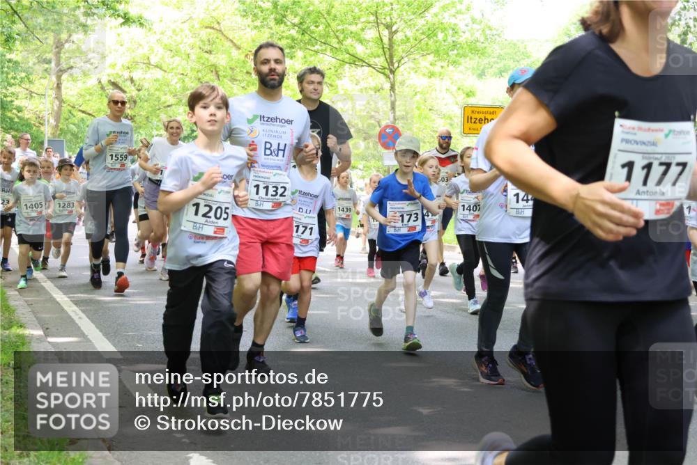 17.05.2025 - Störlauf Strokosch-Dieckow http://msf.ph/oto/7851775 17.05.2025 14:17:09 Laufen 14052, 1283, 1559, 1205, 1132, 171, 1439, 1734, 503, 144, 2025, 1177, 1407 meine-sportfotos.de