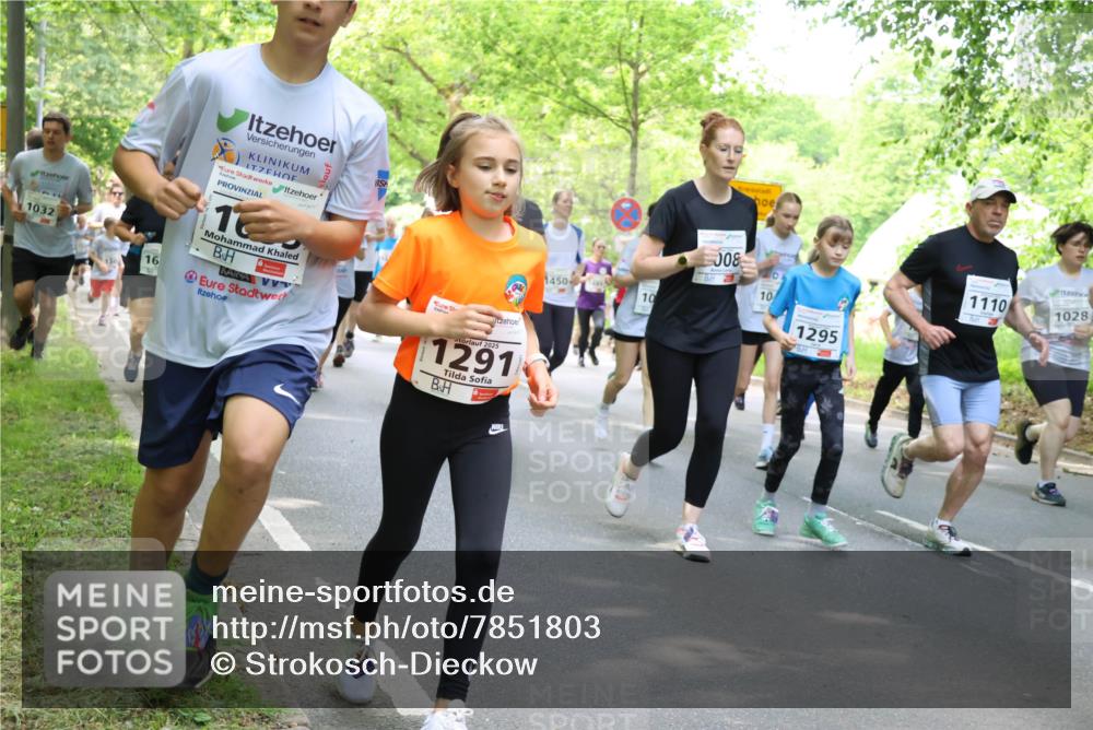 17.05.2025 - Störlauf Strokosch-Dieckow http://msf.ph/oto/7851803 17.05.2025 14:17:16 Laufen 1032, 16, 10, 2025, 1291, 1450, 10, 008, 10, 1295, 1110, 1028 meine-sportfotos.de