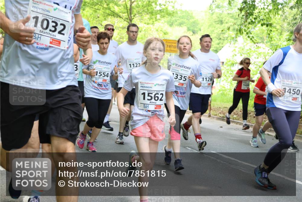 17.05.2025 - Störlauf Strokosch-Dieckow http://msf.ph/oto/7851815 17.05.2025 14:17:19 Laufen 2025, 1032, 550, 31, 31, 1554, 1123, 2025, 1562, 1335, 1126, 2025, 1450, 1446 meine-sportfotos.de