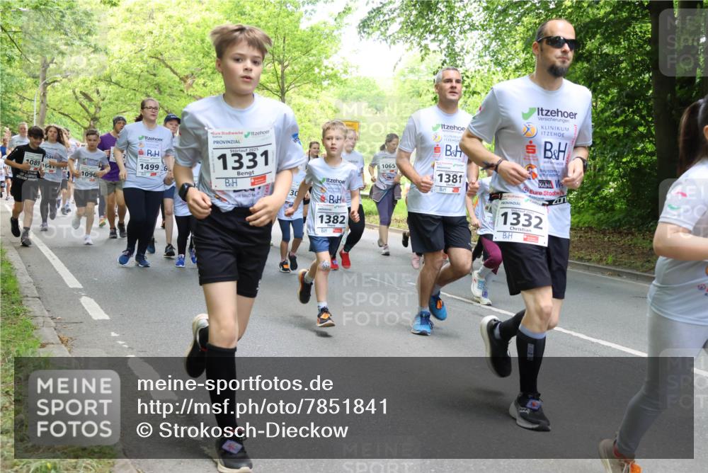 17.05.2025 - Störlauf Strokosch-Dieckow http://msf.ph/oto/7851841 17.05.2025 14:17:31 Laufen 1089, 1641, 1096, 1499, 6, 2025, 1331, 30, 1382, 1065, 1381, 1332 meine-sportfotos.de