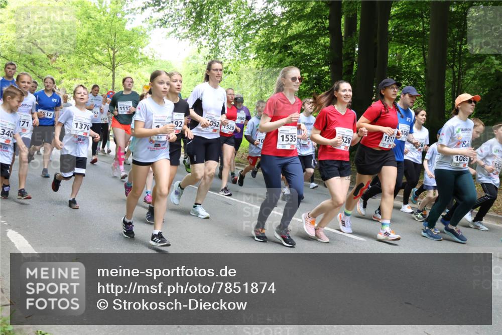 17.05.2025 - Störlauf Strokosch-Dieckow http://msf.ph/oto/7851874 17.05.2025 14:17:40 Laufen 340, 71, 512, 1370, 1437, 1115, 192, 952, 1529, 480, 10, 1535, 1517, 528, 160, 1086, 104 meine-sportfotos.de