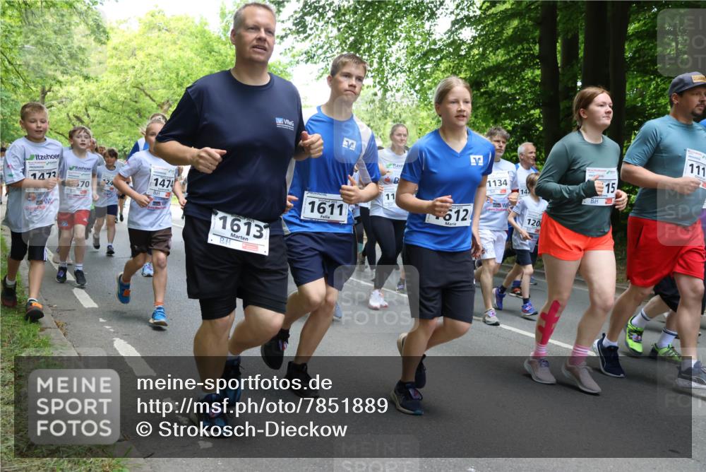 17.05.2025 - Störlauf Strokosch-Dieckow http://msf.ph/oto/7851889 17.05.2025 14:17:43 Laufen 1473, 70, 1474, 1613, 1611, 1134, 14, 11, 612, 120, 15, 111 meine-sportfotos.de