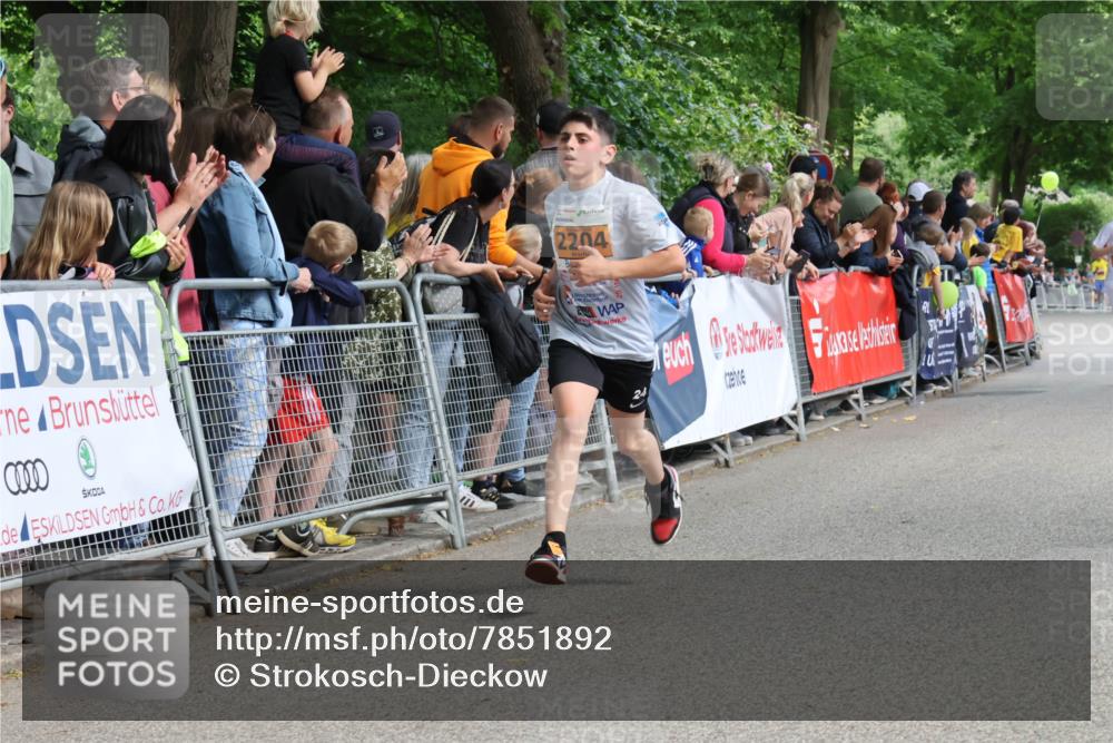 17.05.2025 - Störlauf Strokosch-Dieckow http://msf.ph/oto/7851892 17.05.2025 15:25:01 Ziel 2204 meine-sportfotos.de