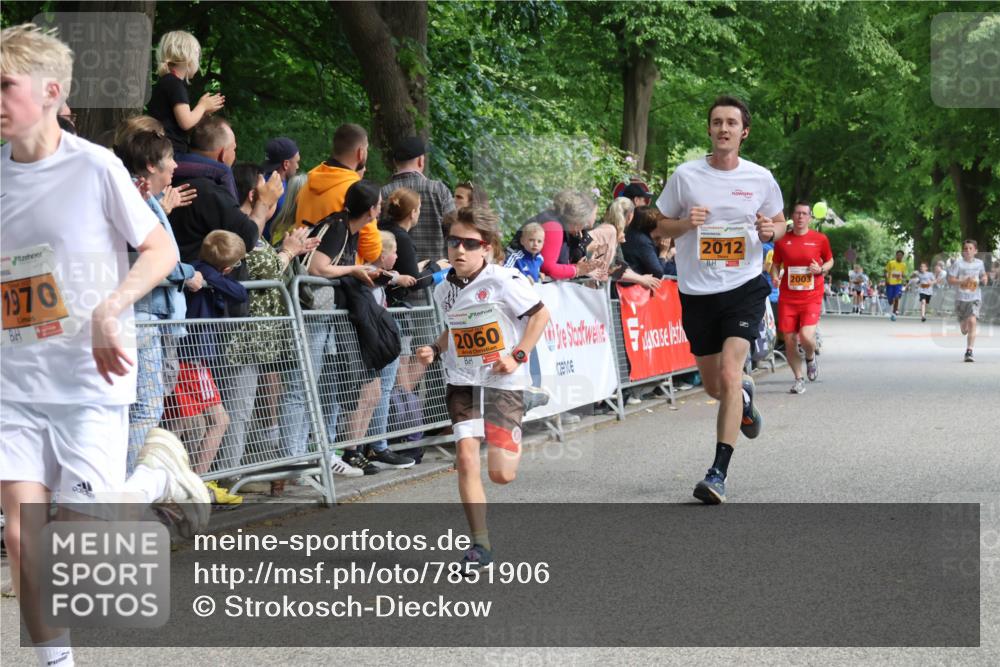 17.05.2025 - Störlauf Strokosch-Dieckow http://msf.ph/oto/7851906 17.05.2025 15:25:07 Ziel 1970, 2060, 2012, 2003 meine-sportfotos.de