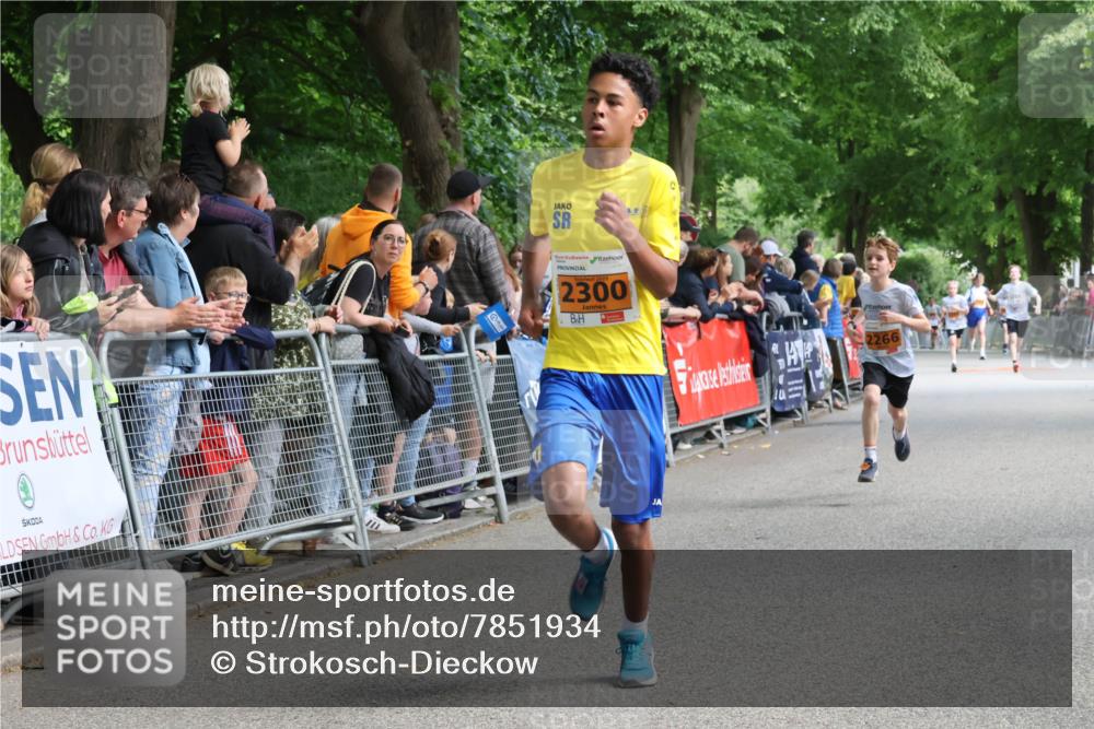 17.05.2025 - Störlauf Strokosch-Dieckow http://msf.ph/oto/7851934 17.05.2025 15:25:17 Ziel 2025, 2300, 2266 meine-sportfotos.de