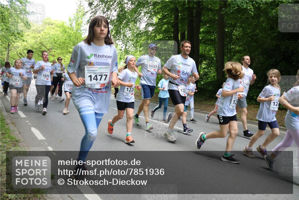 17.05.2025 - Störlauf Strokosch-Dieckow http://msf.ph/oto/7851936 17.05.2025 14:17:50 Laufen 1067, 1645, 1070, 102, 1350, 2025, 1477, 1228, 1097, 122, 167, 12, 124 meine-sportfotos.de