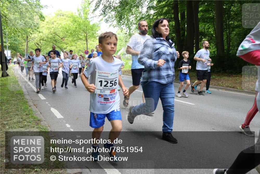 17.05.2025 - Störlauf Strokosch-Dieckow http://msf.ph/oto/7851954 17.05.2025 14:17:55 Laufen 13, 353, 1345, 1232, 2025, 1256, 1166 meine-sportfotos.de