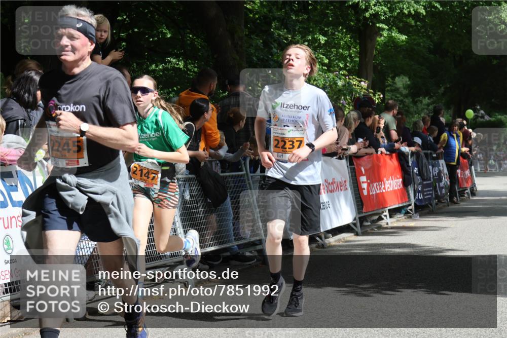 17.05.2025 - Störlauf Strokosch-Dieckow http://msf.ph/oto/7851992 17.05.2025 15:26:13 Ziel 2245, 2237, 2147 meine-sportfotos.de