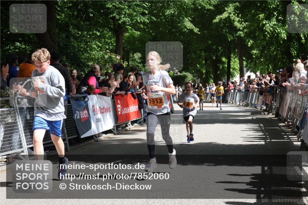17.05.2025 - Störlauf Strokosch-Dieckow http://msf.ph/oto/7852060 17.05.2025 15:27:06 Ziel 1, 1912 meine-sportfotos.de