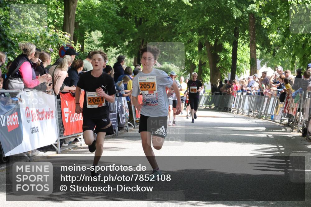 17.05.2025 - Störlauf Strokosch-Dieckow http://msf.ph/oto/7852108 17.05.2025 15:27:32 Ziel 2061, 2057, 526 meine-sportfotos.de