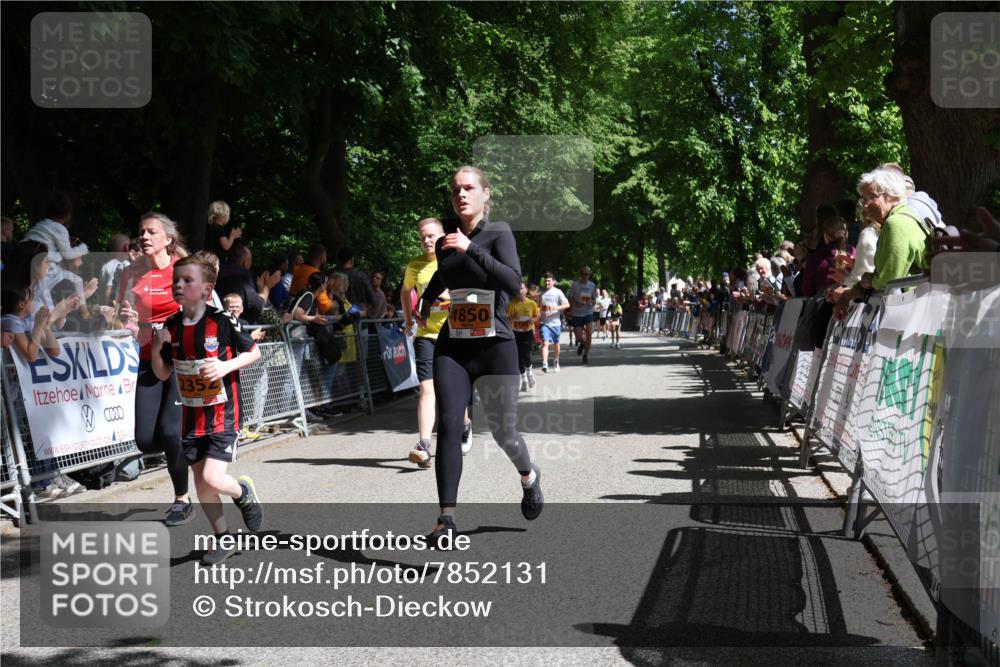 17.05.2025 - Störlauf Strokosch-Dieckow http://msf.ph/oto/7852131 17.05.2025 15:27:46 Ziel 235, 1850 meine-sportfotos.de
