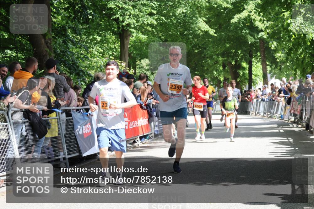 17.05.2025 - Störlauf Strokosch-Dieckow http://msf.ph/oto/7852138 17.05.2025 15:27:50 Ziel 2395, 23, 2002, 259 meine-sportfotos.de