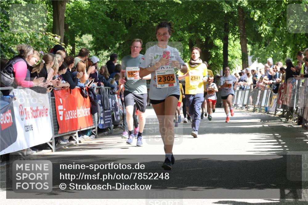 17.05.2025 - Störlauf Strokosch-Dieckow http://msf.ph/oto/7852248 17.05.2025 15:28:32 Ziel 183, 2305, 526, 2341 meine-sportfotos.de
