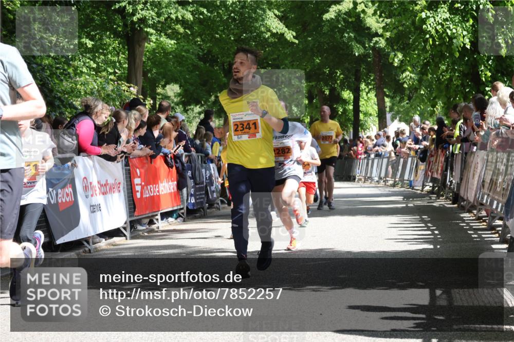 17.05.2025 - Störlauf Strokosch-Dieckow http://msf.ph/oto/7852257 17.05.2025 15:28:35 Ziel 2341, 282, 2072 meine-sportfotos.de