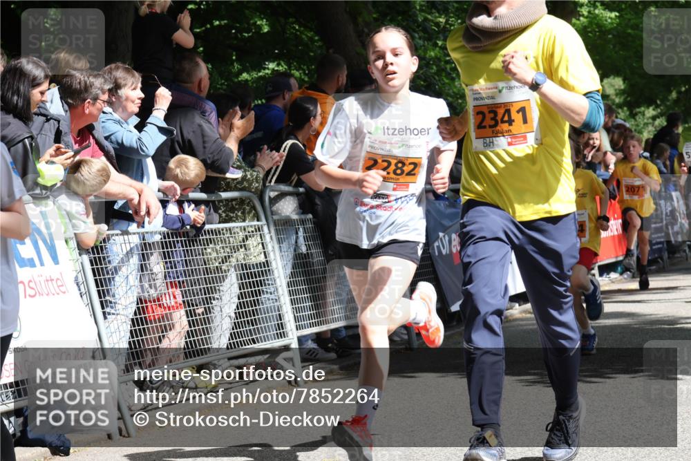 17.05.2025 - Störlauf Strokosch-Dieckow http://msf.ph/oto/7852264 17.05.2025 15:28:36 Ziel 2025, 2282, 2025, 2341, 207, 5 meine-sportfotos.de