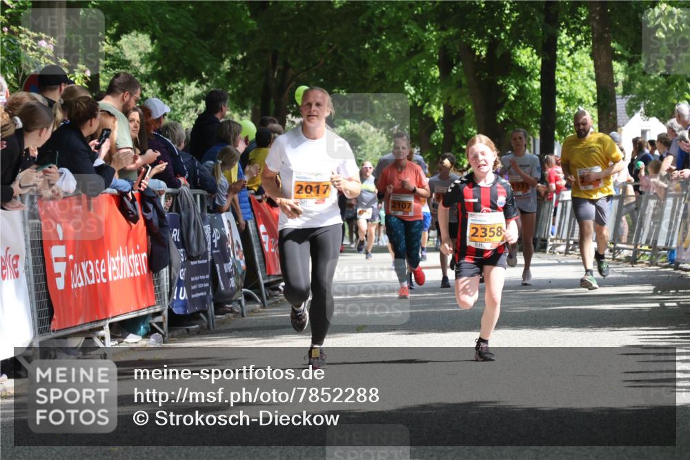 17.05.2025 - Störlauf Strokosch-Dieckow http://msf.ph/oto/7852288 17.05.2025 15:28:43 Ziel 2017, 2107, 2358, 1931 meine-sportfotos.de