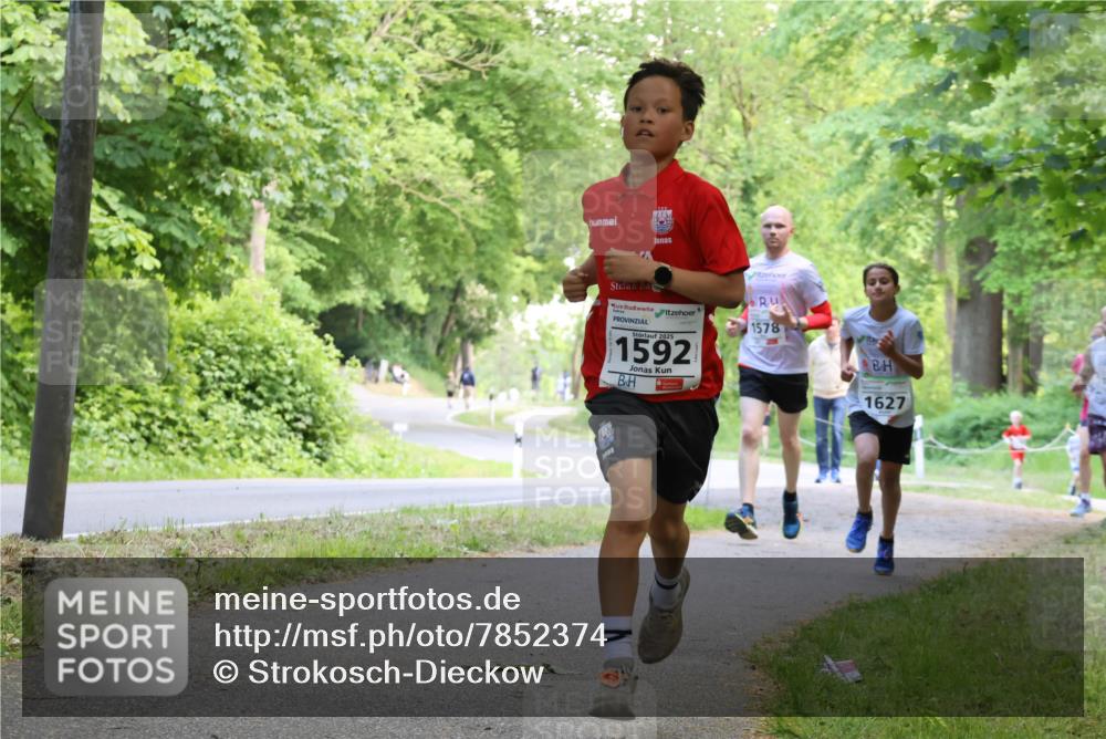 17.05.2025 - Störlauf Strokosch-Dieckow http://msf.ph/oto/7852374 17.05.2025 14:38:00 Laufen 1578, 2025, 1592, 1627 meine-sportfotos.de