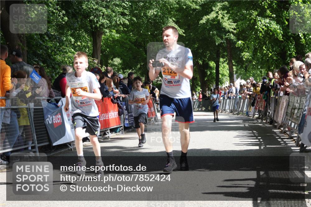 17.05.2025 - Störlauf Strokosch-Dieckow http://msf.ph/oto/7852424 17.05.2025 15:29:55 Ziel 212 meine-sportfotos.de