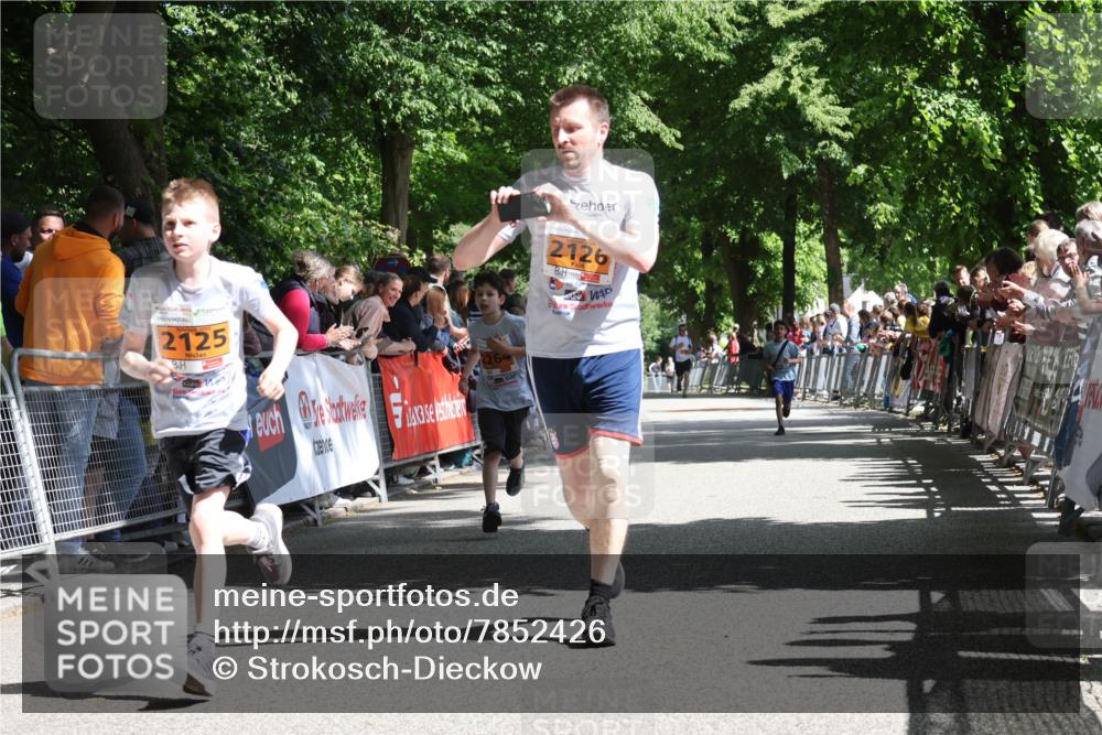 17.05.2025 - Störlauf Strokosch-Dieckow http://msf.ph/oto/7852426 17.05.2025 15:29:56 Ziel 2125, 3, 2264, 2126 meine-sportfotos.de