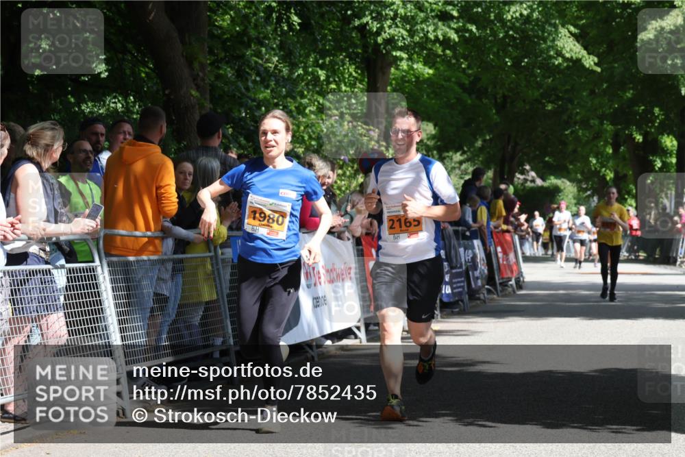 17.05.2025 - Störlauf Strokosch-Dieckow http://msf.ph/oto/7852435 17.05.2025 15:30:11 Ziel 1980, 2165 meine-sportfotos.de
