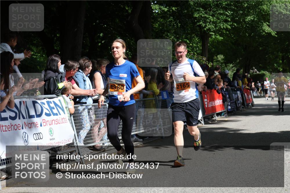 17.05.2025 - Störlauf Strokosch-Dieckow http://msf.ph/oto/7852437 17.05.2025 15:30:12 Ziel 1980, 2165 meine-sportfotos.de