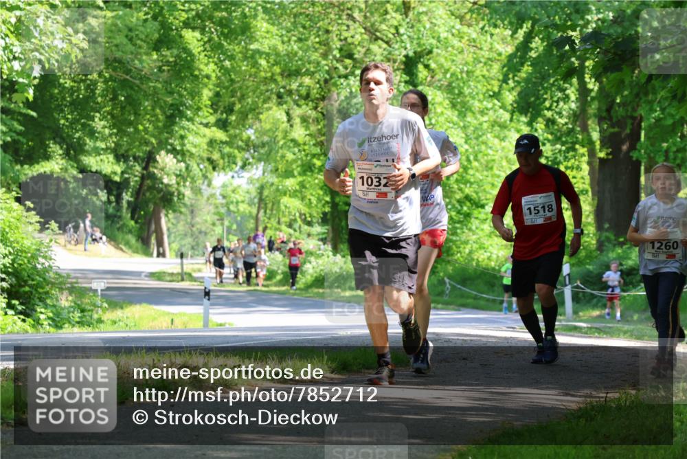 17.05.2025 - Störlauf Strokosch-Dieckow http://msf.ph/oto/7852712 17.05.2025 14:40:43 Laufen 1032, 1518, 1260 meine-sportfotos.de