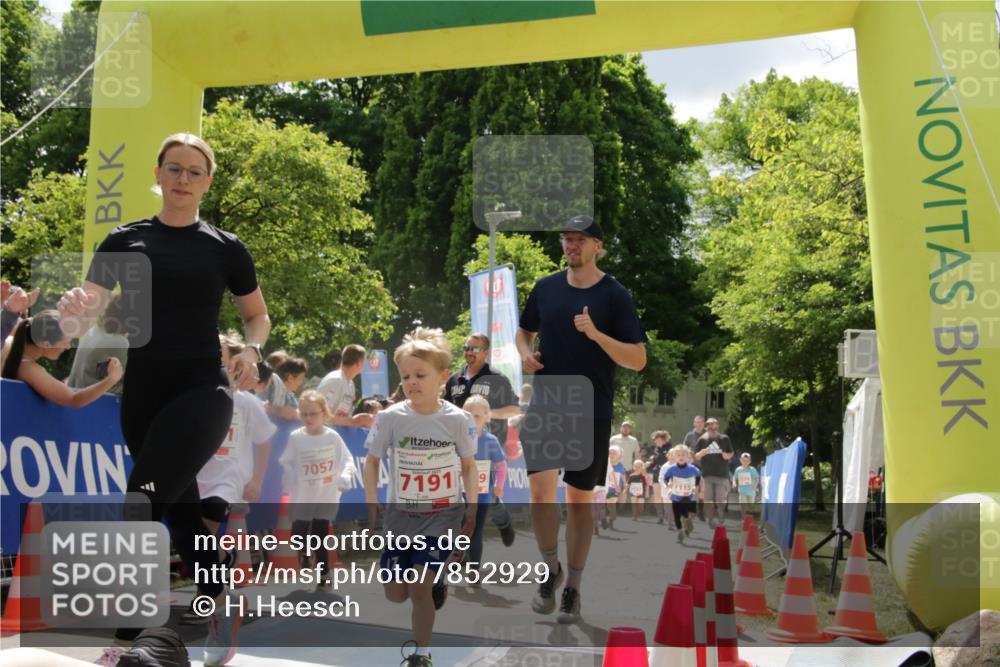17.05.2025 - Störlauf H.Heesch http://msf.ph/oto/7852929 17.05.2025 13:02:07 Ziel  meine-sportfotos.de