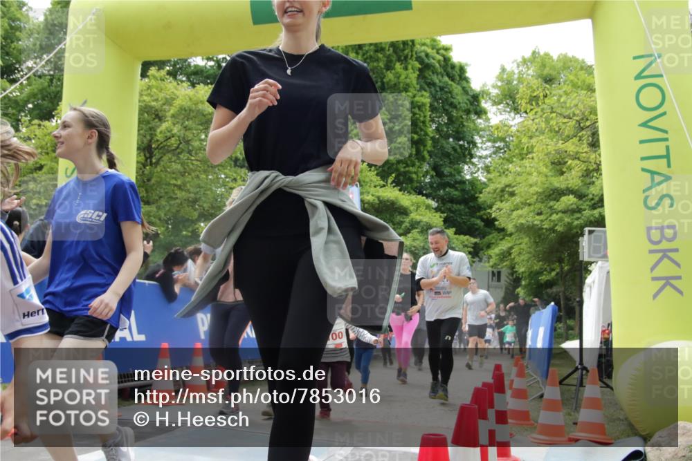 17.05.2025 - Störlauf H.Heesch http://msf.ph/oto/7853016 17.05.2025 13:02:38 Ziel  meine-sportfotos.de