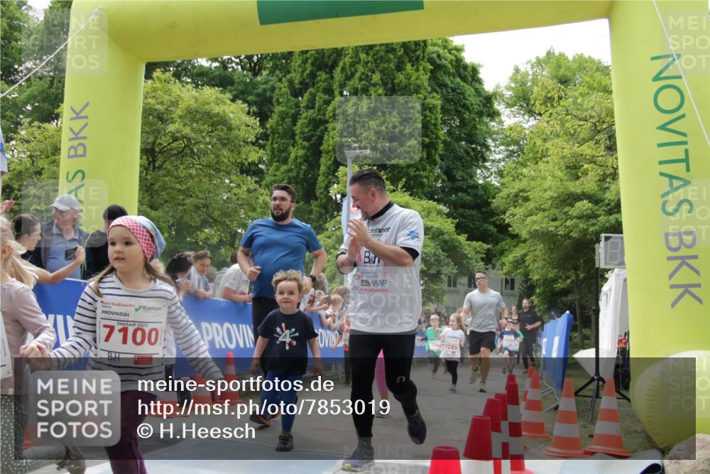 17.05.2025 - Störlauf H.Heesch http://msf.ph/oto/7853019 17.05.2025 13:02:39 Ziel  meine-sportfotos.de