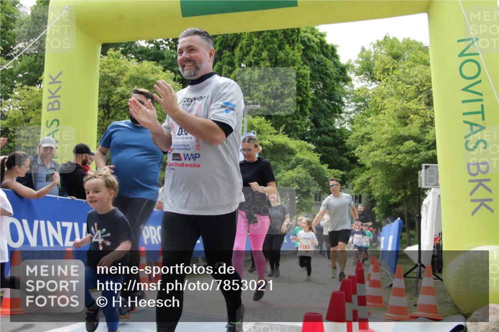 17.05.2025 - Störlauf H.Heesch http://msf.ph/oto/7853021 17.05.2025 13:02:40 Ziel  meine-sportfotos.de