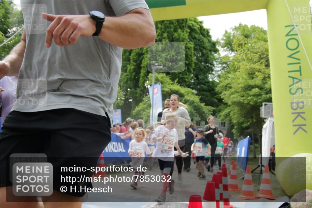 17.05.2025 - Störlauf H.Heesch http://msf.ph/oto/7853032 17.05.2025 13:02:43 Ziel  meine-sportfotos.de