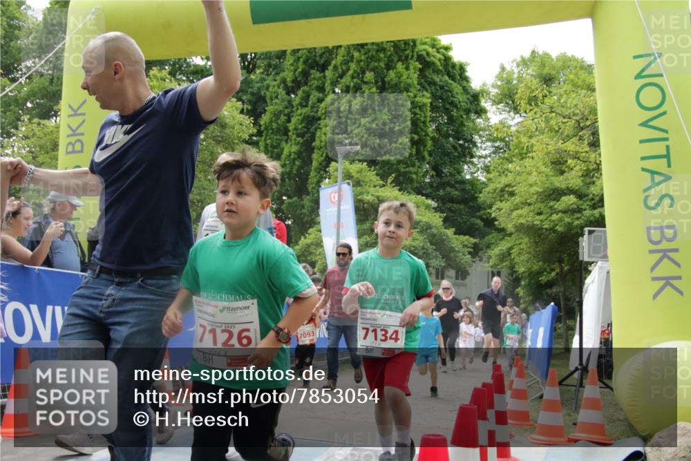 17.05.2025 - Störlauf H.Heesch http://msf.ph/oto/7853054 17.05.2025 13:02:47 Ziel  meine-sportfotos.de