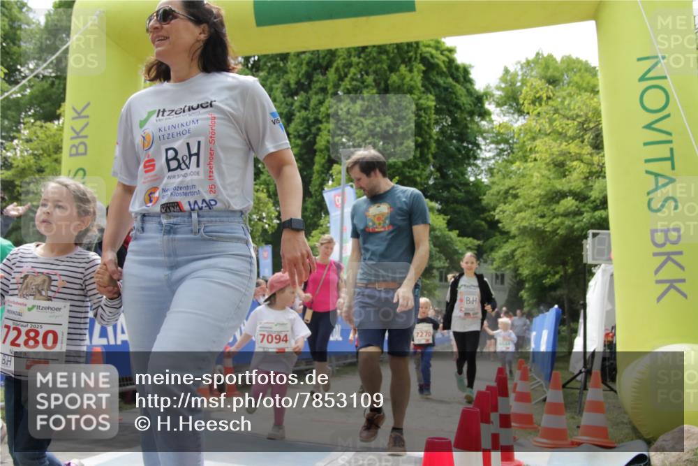 17.05.2025 - Störlauf H.Heesch http://msf.ph/oto/7853109 17.05.2025 13:03:05 Ziel  meine-sportfotos.de