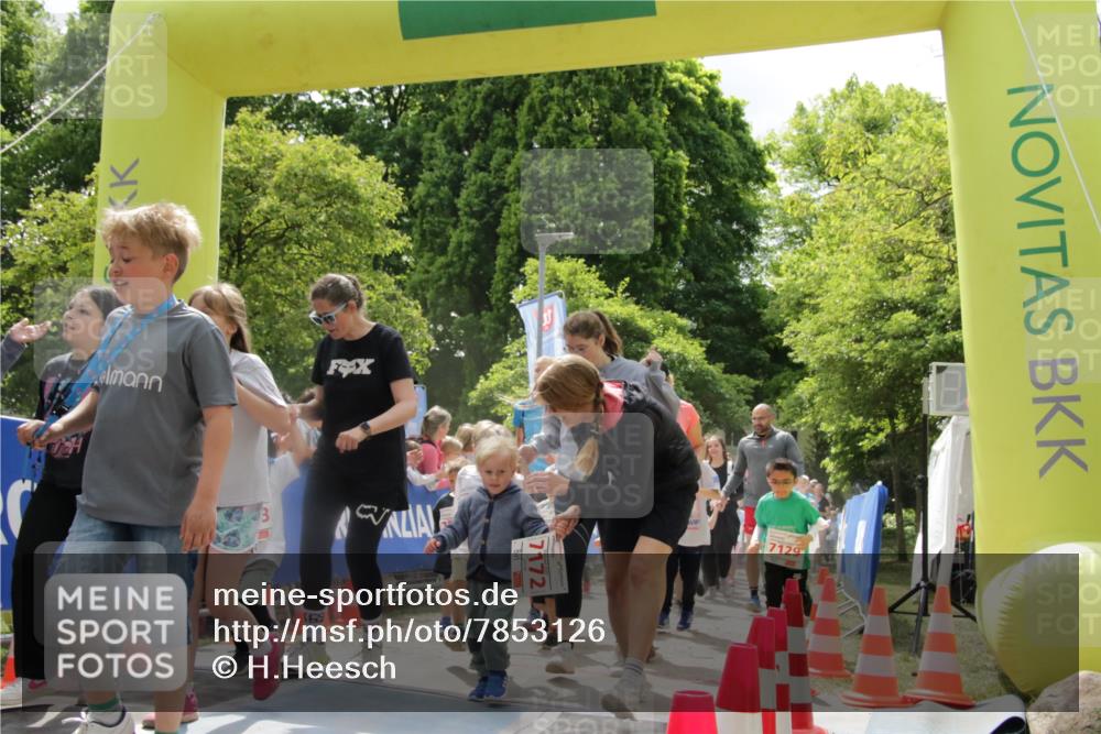 17.05.2025 - Störlauf H.Heesch http://msf.ph/oto/7853126 17.05.2025 13:03:15 Ziel  meine-sportfotos.de
