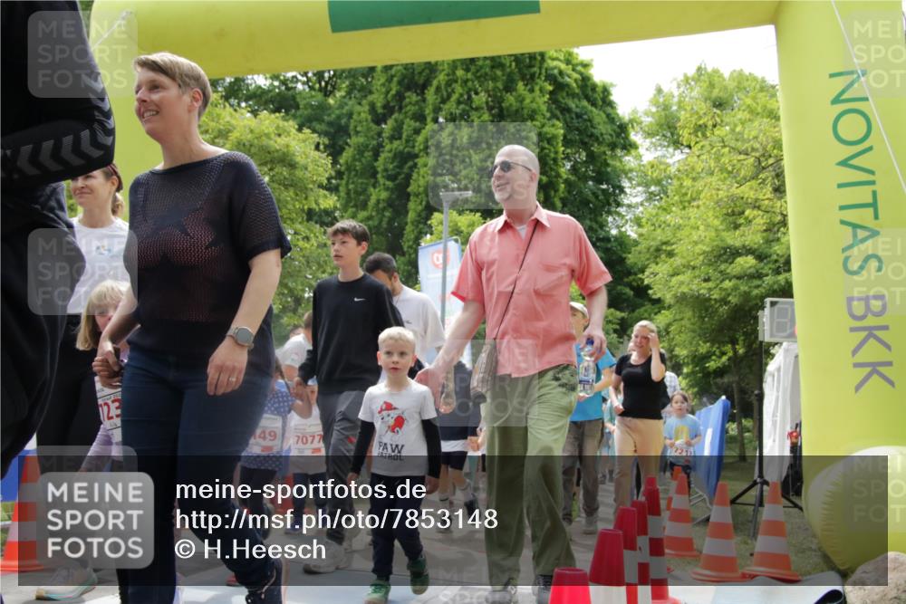 17.05.2025 - Störlauf H.Heesch http://msf.ph/oto/7853148 17.05.2025 13:03:22 Ziel  meine-sportfotos.de